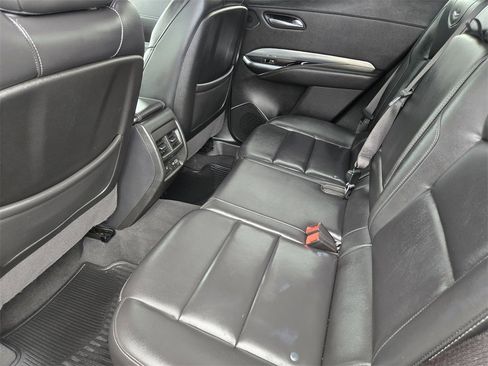 Used 2021 Cadillac XT4 Premium Luxury w/ Cold Weather Package image 18