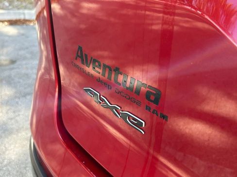 Used 2025 Jeep Wagoneer S Limited image 47