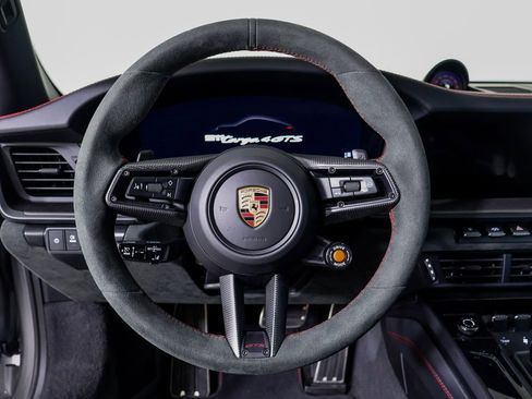 Certified 2026 Porsche 911 Targa 4 GTS w/ Premium Package AWD/4WD image 9