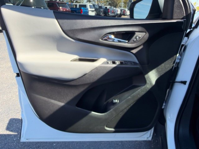 Used 2020 Chevrolet Equinox LT FWD image 26