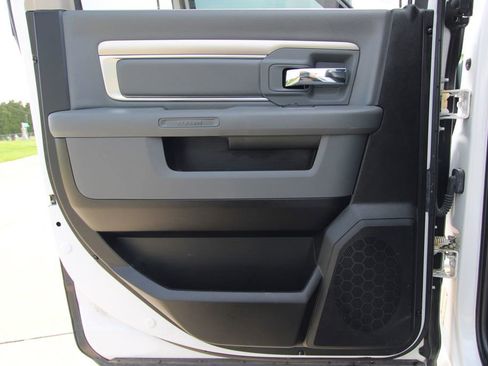 Used 2019 RAM 1500 Classic Warlock AWD/4WD image 41