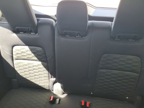 New 2026 Nissan Pathfinder SV image 21