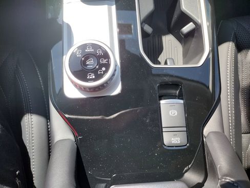 New 2026 Mitsubishi Outlander SEL AWD/4WD image 26