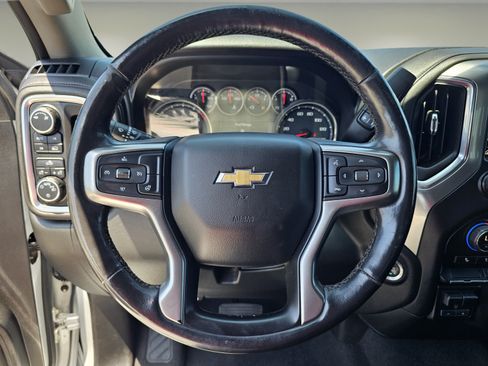 Used 2019 Chevrolet Silverado 1500 LT w/ Texas Edition AWD/4WD image 11