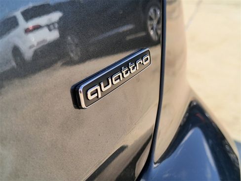 New 2025 Audi A6 3.0T Prestige image 4