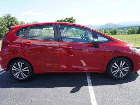 Used 2016 Honda Fit EX image 15