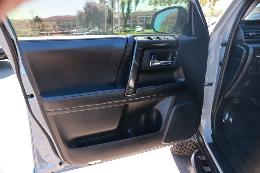 Used 2017 Toyota 4Runner TRD Pro AWD/4WD image 20