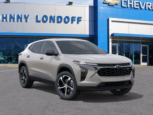 New 2026 Chevrolet Trax RS w/ Sunroof Package FWD image 7