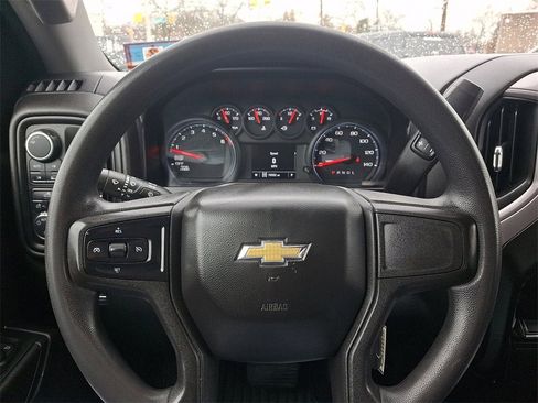 Certified 2020 Chevrolet Silverado 1500 Custom w/ Custom Value Package image 19