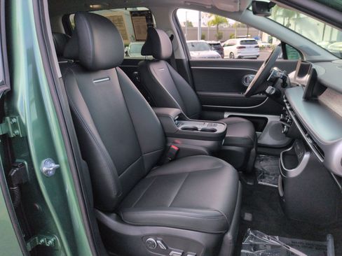 Used 2026 Hyundai Ioniq 9 Limited image 34