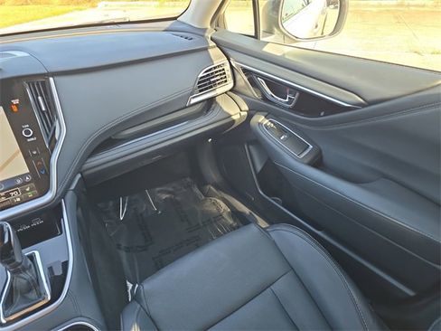 Certified 2023 Subaru Outback Limited image 12