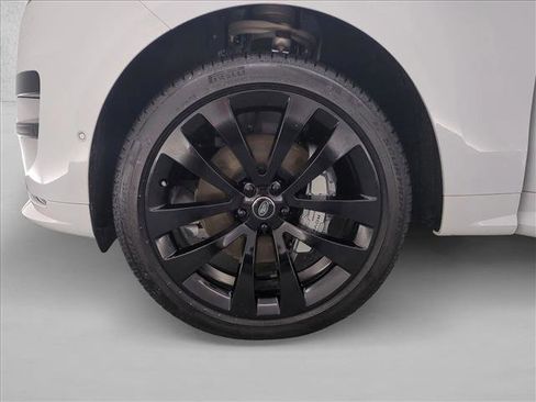 Certified 2025 Land Rover Range Rover Sport Dynamic SE AWD/4WD image 29