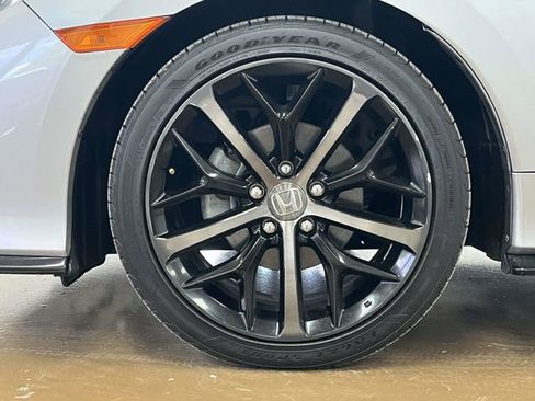Used 2021 Honda Civic Sport image 14