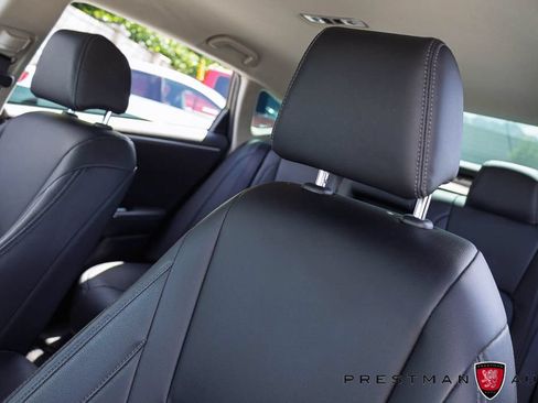 Used 2021 Honda Clarity Touring image 22
