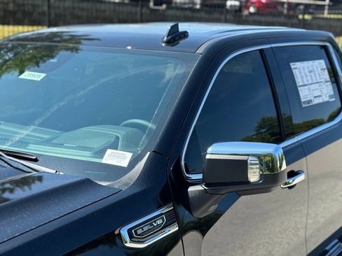 New 2026 GMC Sierra 1500 SLT w/ SLT Premium Plus Package image 11