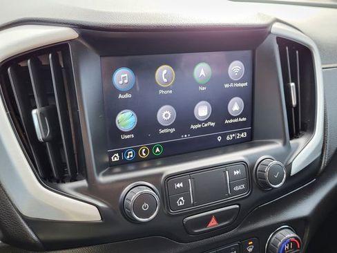 Used 2021 GMC Terrain SLT image 16