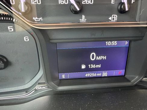 Used 2020 GMC Sierra 1500 Elevation AWD/4WD image 10