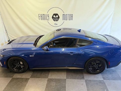 Used 2024 Ford Mustang GT RWD image 4