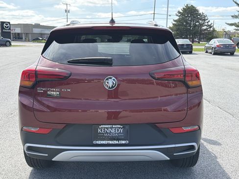 Used 2023 Buick Encore GX Select w/ Safety Package II AWD/4WD image 4