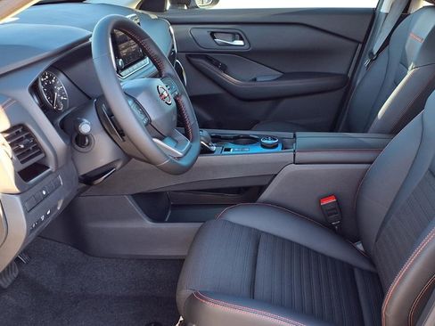 New 2026 Nissan Rogue SV AWD/4WD image 11