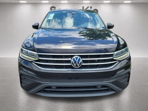 Used 2023 Volkswagen Tiguan SE FWD image 8