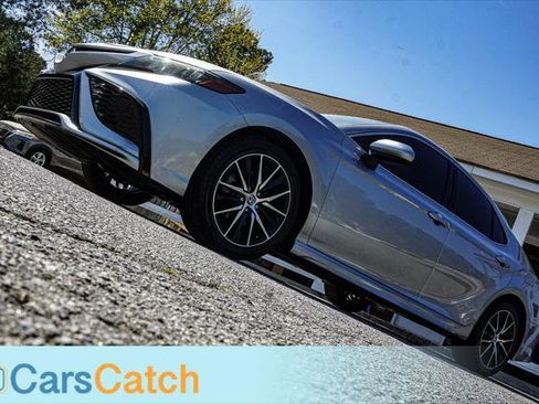 Used 2021 Toyota Camry SE image 4