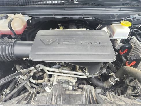 Used 2024 RAM 1500 Big Horn AWD/4WD image 18
