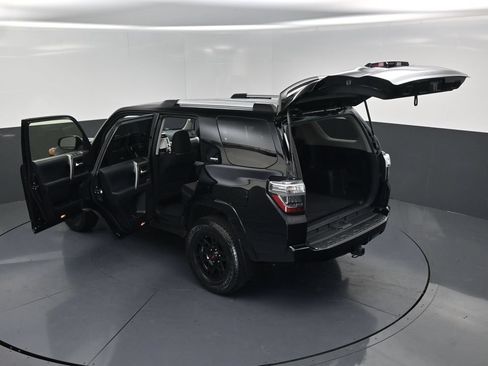 Used 2023 Toyota 4Runner SR5 RWD image 17