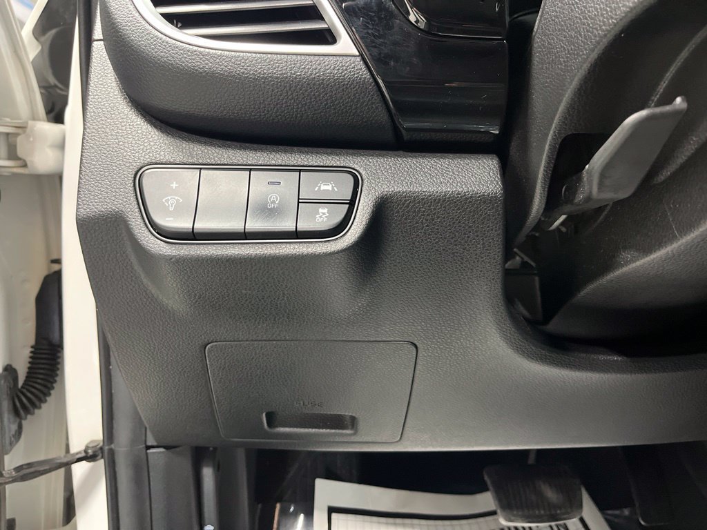 Used 2022 Kia Seltos EX AWD/4WD image 16