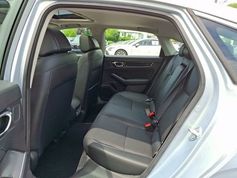 Used 2023 Honda Civic Touring image 10