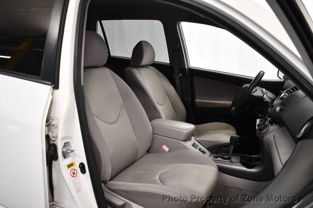 Used 2008 Toyota RAV4 2WD V6 image 12