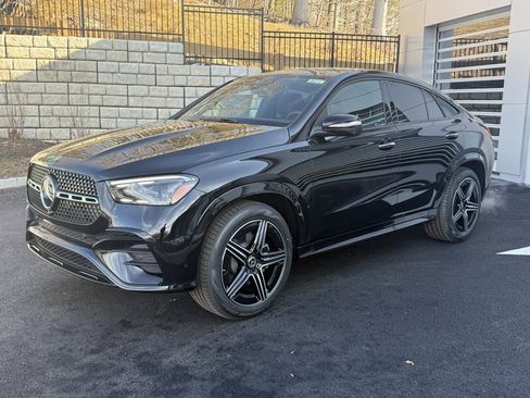 New 2026 Mercedes-Benz GLE 450 4MATIC Coupe image 3