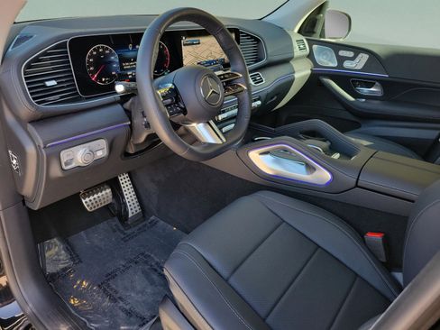 Certified 2026 Mercedes-Benz GLS 450 4MATIC image 25