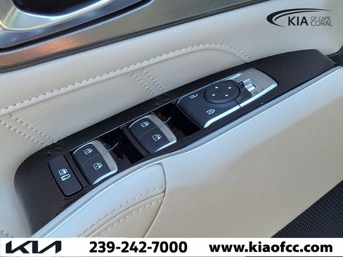 Certified 2022 Kia Sorento SX AWD/4WD image 29