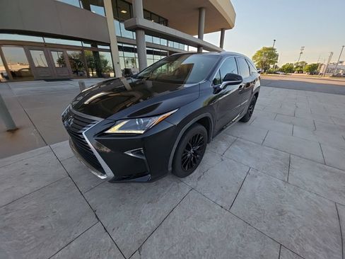 Used 2019 Lexus RX 350L AWD image 2