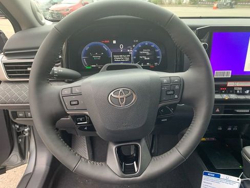 New 2026 Toyota Camry XLE AWD/4WD image 16