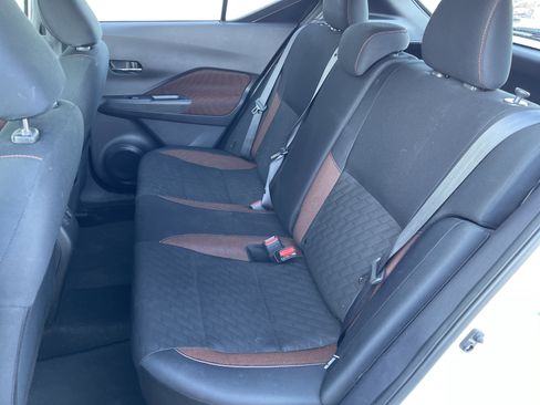 Used 2024 Nissan Kicks SR image 34