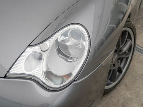 Used 2004 Porsche 911 GT3 image 32