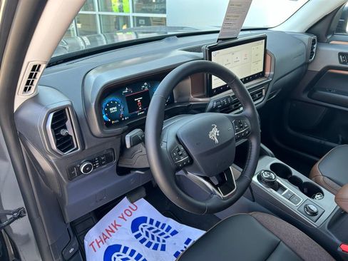 New 2025 Ford Bronco Sport Outer Banks image 15