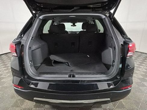 Used 2024 Chevrolet Equinox LT FWD image 28