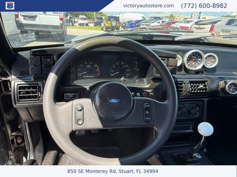 Used 1989 Ford Mustang LX image 15