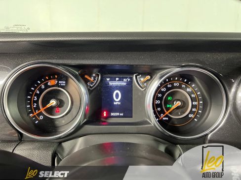 Used 2023 Jeep Wrangler Unlimited Sport AWD/4WD image 18