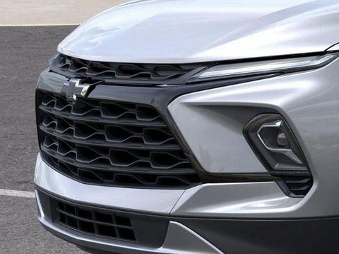 New 2026 Chevrolet Blazer LT FWD image 13