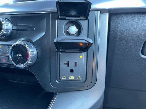 New 2025 Ford F150 Lariat w/ Equipment Group 502A High image 38