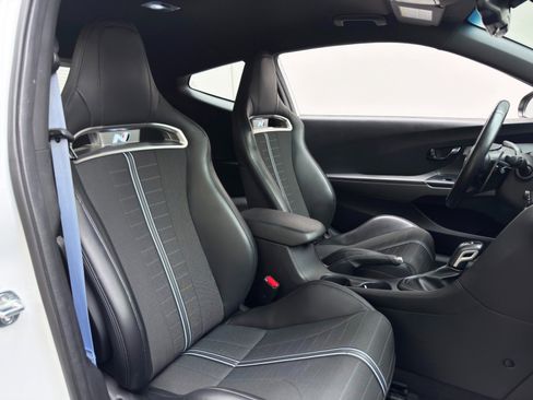 Used 2021 Hyundai Veloster N image 32