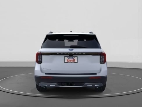 New 2026 Ford Explorer Active w/ Active Comfort Package image 5