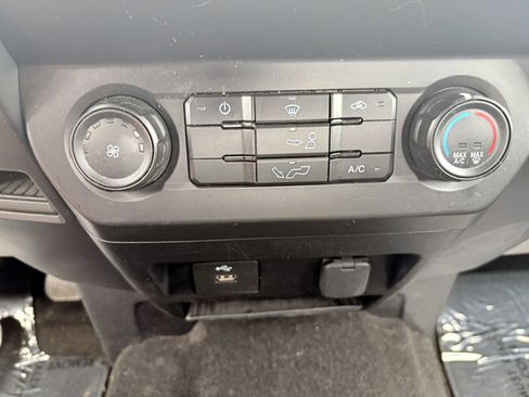 Used 2020 Ford F150 XL w/ Equipment Group 101A Mid image 12