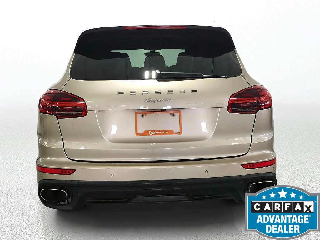 Used 2016 Porsche Cayenne AWD/4WD image 8