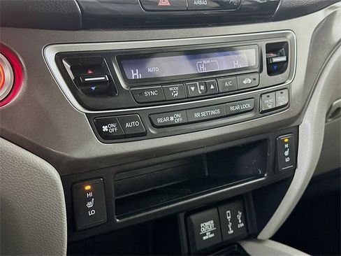 Certified 2018 Honda Pilot EX-L image 28
