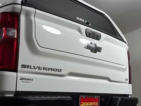 Used 2022 Chevrolet Silverado 1500 LT Trail Boss w/ Convenience Package II image 27